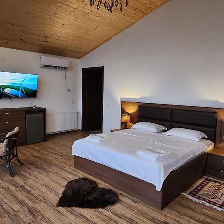 Guest House Kusika 시그나기 외부 사진